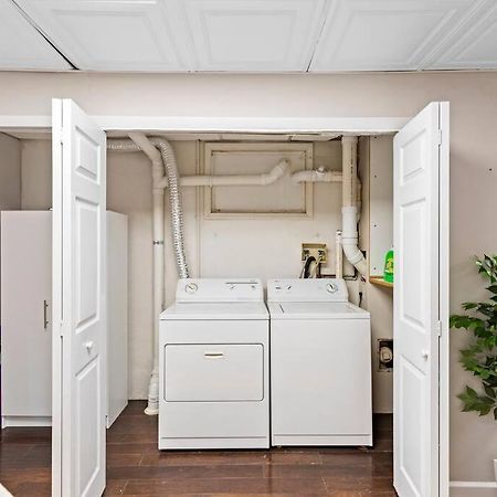 אטלנטה Cozy Buckhead Suite - Great Area, Free Easy Parking, Near Shops And Restaurants מראה חיצוני תמונה