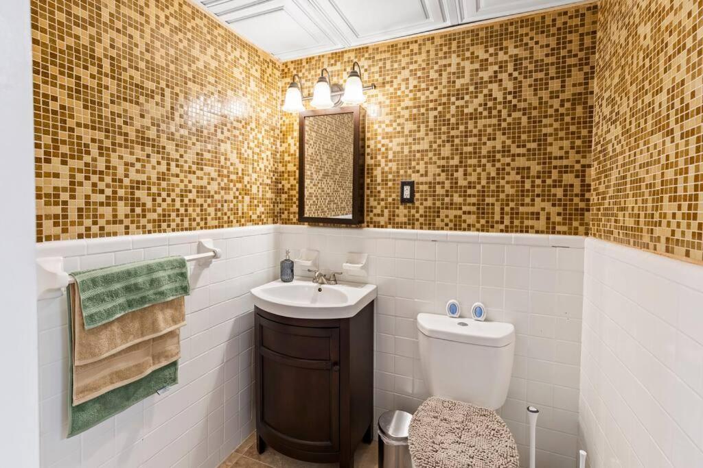 אטלנטה Cozy Buckhead Suite - Great Area, Free Easy Parking, Near Shops And Restaurants מראה חיצוני תמונה